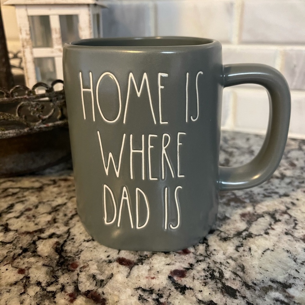 🔥Rae Dunn home is where dad is mug🔥